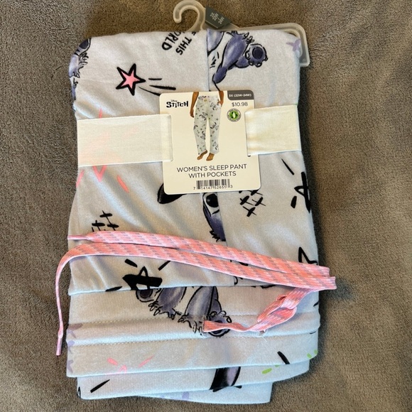 Centric Brands Briefly Stated Disney Stitch Women’s Sleep Pant w/ Pockets - Picture 1 of 3